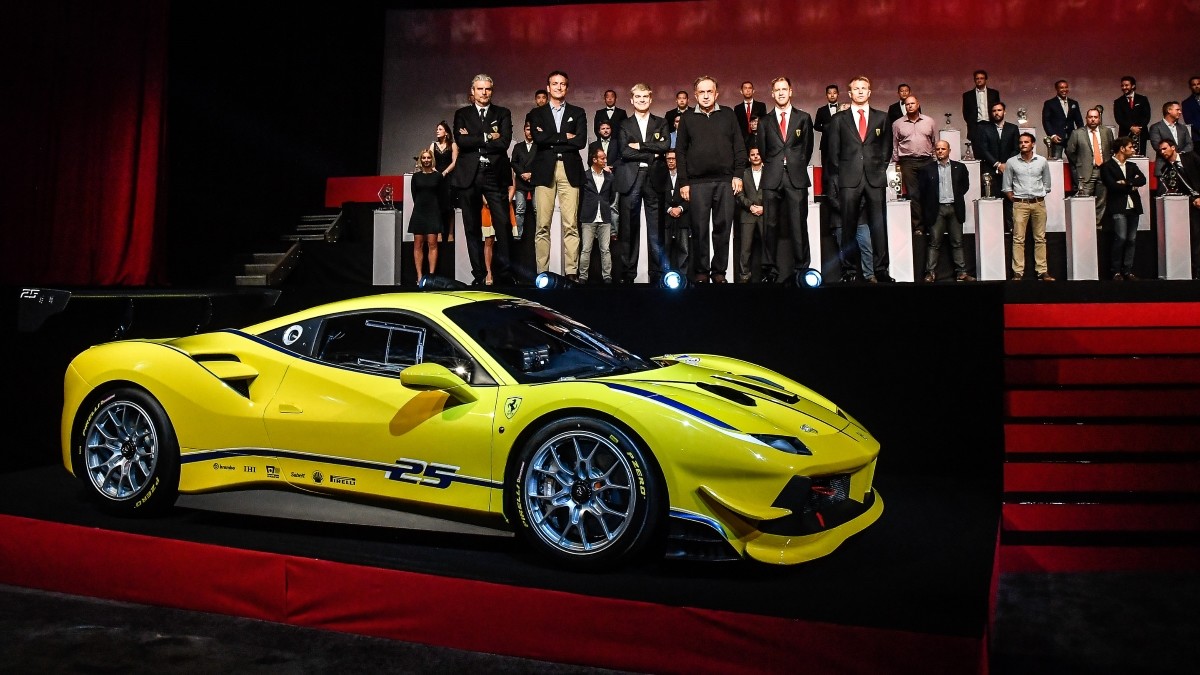 Ferrari 488 Challenge, la nuova "belva" per i monomarca di Maranello
