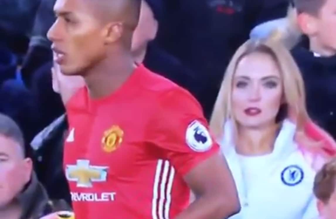 In campo Everton e United, ma Emily indossa la divisa del Chelsea