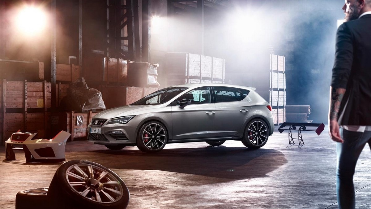 Seat Leon Cupra, 300 CV scalpitanti