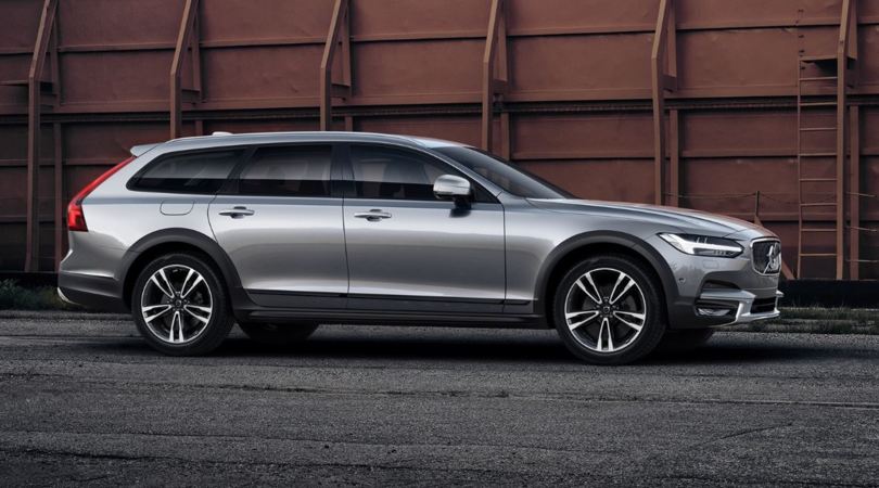 Volvo V90 Cross Country, iniezione di cavalli con Polestar