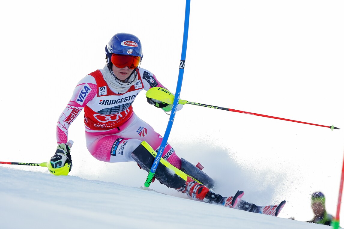 Sestriere, in testa l'americana Shiffrin: Curtoni al 13° posto