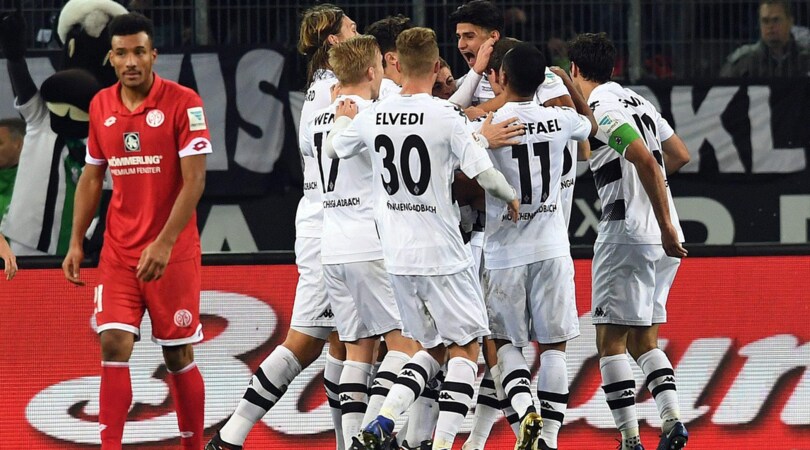 Mönchengladbach, vittoria scaccia crisi. Leverkusen, Kiessling stende lo Schalke04
