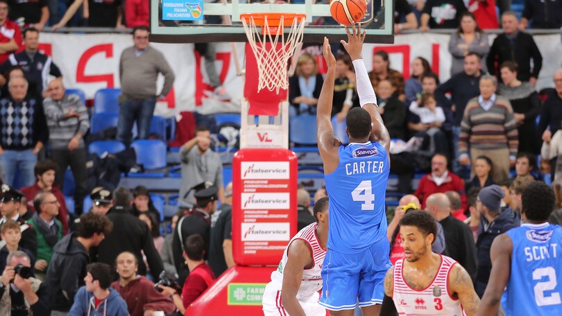 Carter gela Pesaro, Capo d'Orlando non si ferma