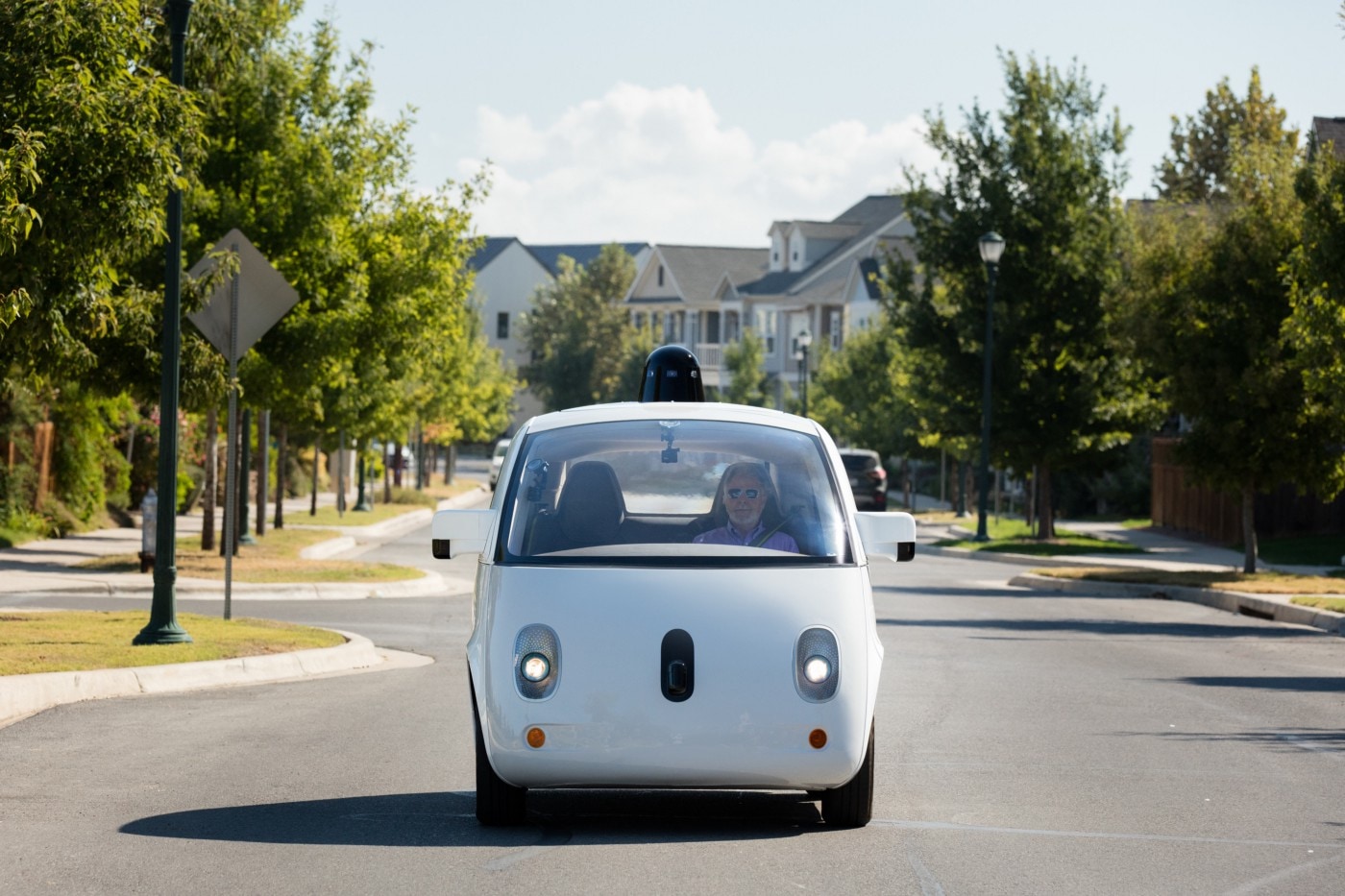 Google accelera sulla guida autonoma con Waymo