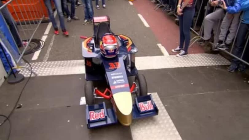 F1, record di sorpassi per Verstappen