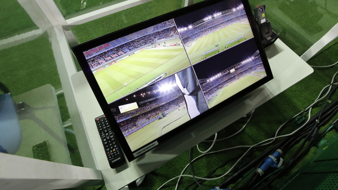 Dentro i segreti della VAR, ecco la moviola in campo