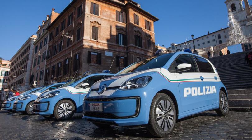 La Polizia di Roma "arruola" quattro up elettriche