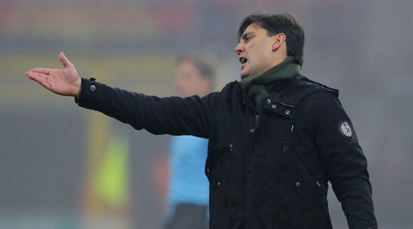 Milan, Montella polemico: «Con l'Atalanta non si gioca, fa troppi falli»