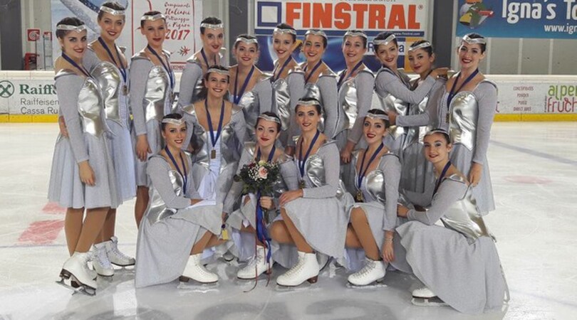 Pattinaggio sincronizzato. Medaglia d’oro per le Hot Shivers
