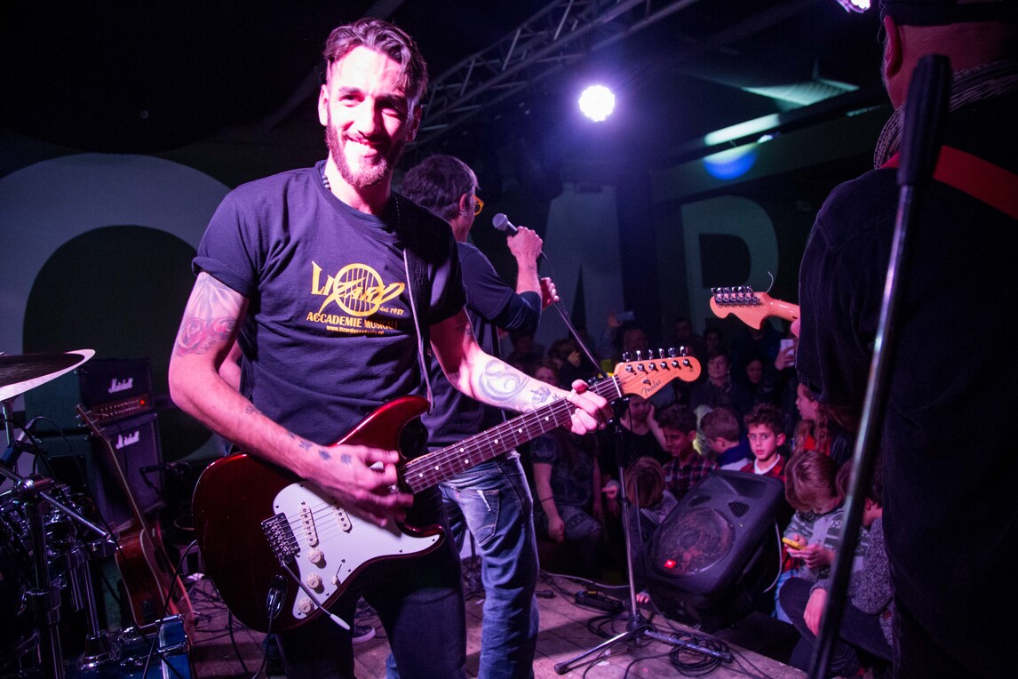 Non solo calcio per Gonzalo Rodriguez: suona con la sua band a Firenze