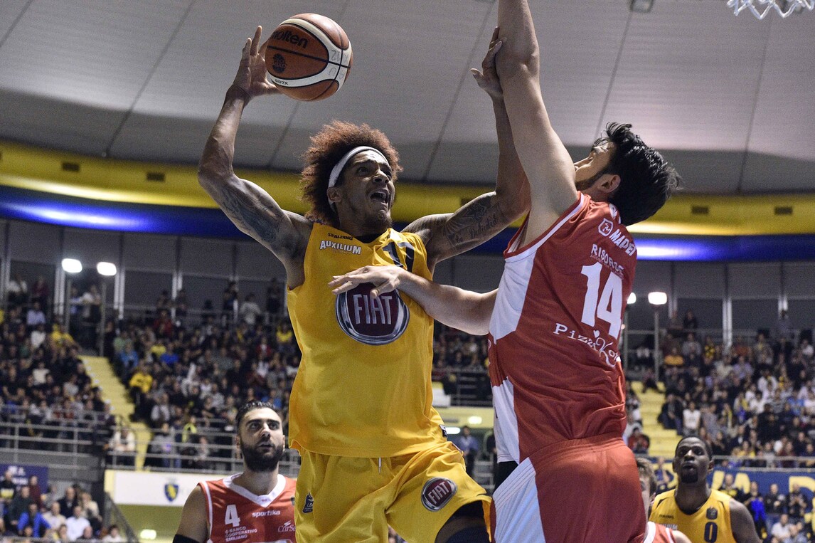 Basket Serie A, Torino da urlo, Reggio Emilia ko