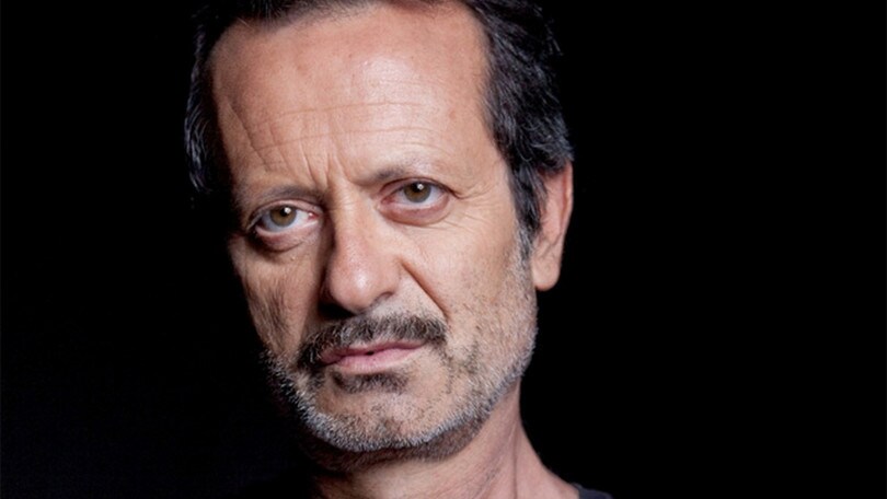 Rocco Papaleo salpa a bordo della “Buena Onda”