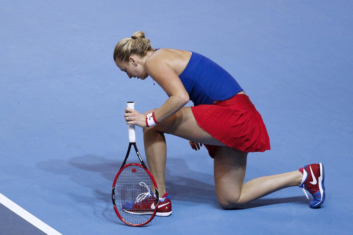 Aggressione Kvitova: accoltellata in casa da un rapinatore