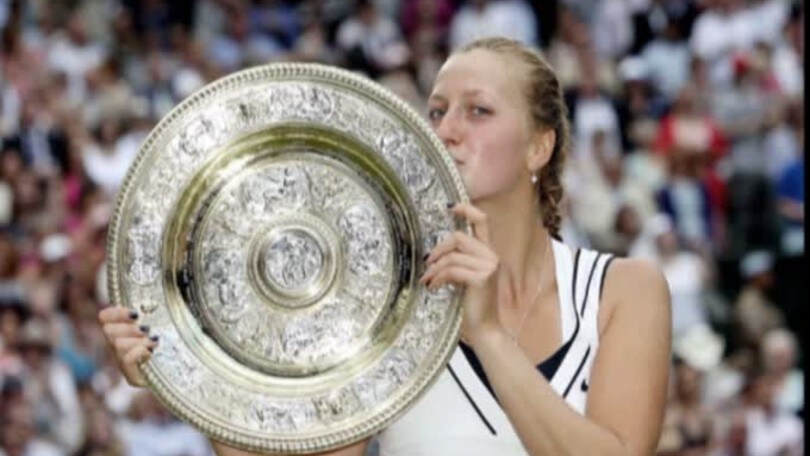Tennis, Kvitova accoltellata in casa