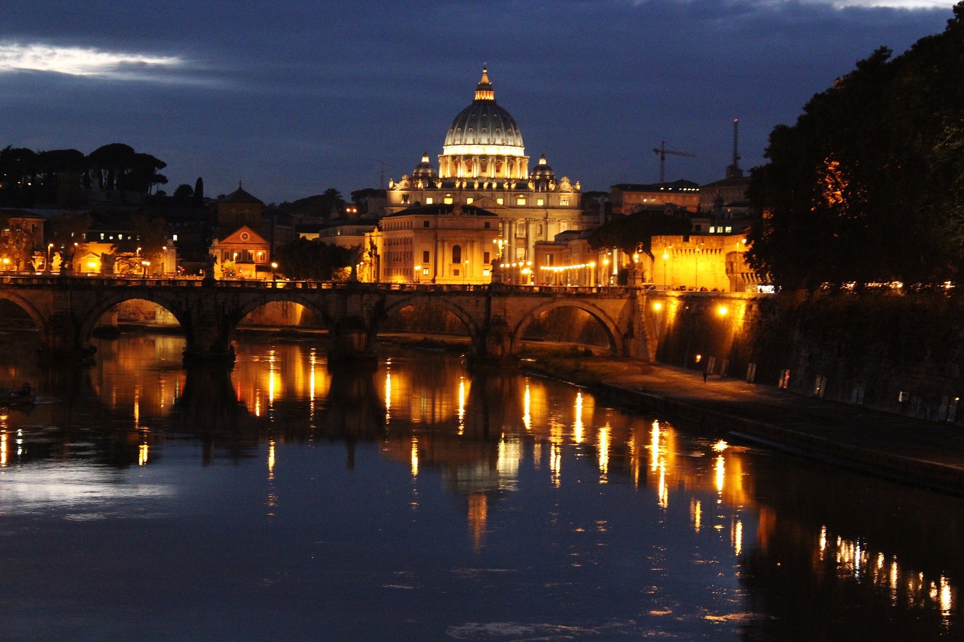 A Roma il Capodanno si festeggia lungo il Tevere