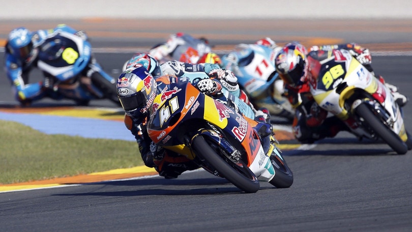 Moto3, crack Di Giannantonio a Valencia: clavicola fratturata