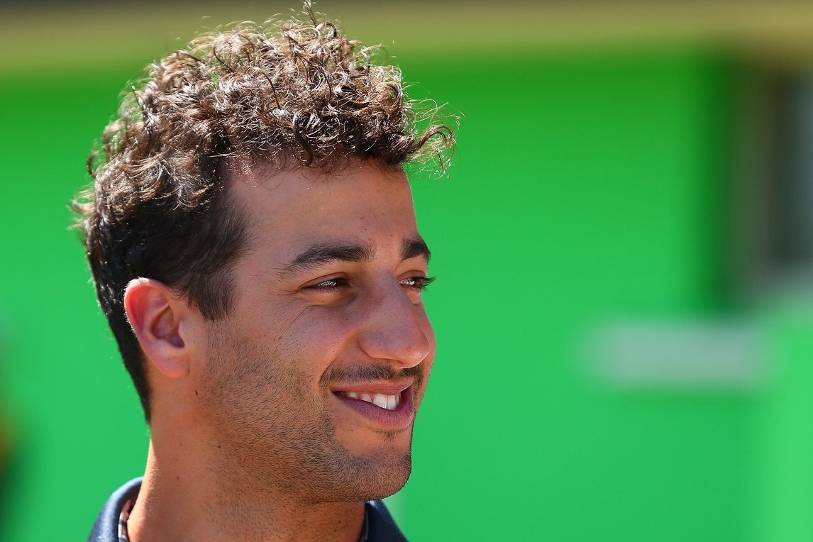 F1, Ricciardo: «Con la stessa macchina potrei battere Hamilton»