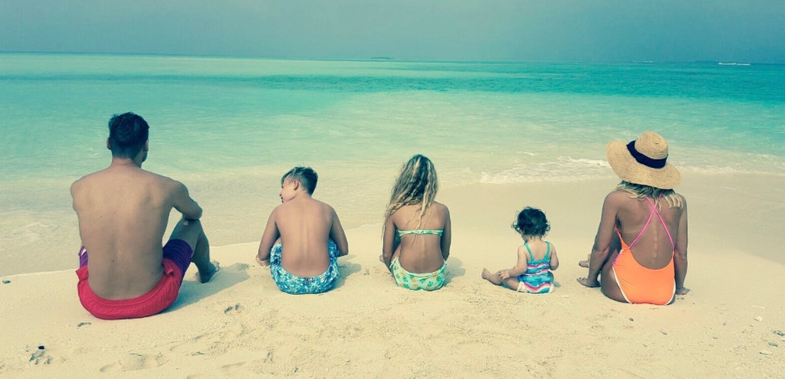 Totti e Ilary alle Maldive con i figli: «Il regalo più bello»