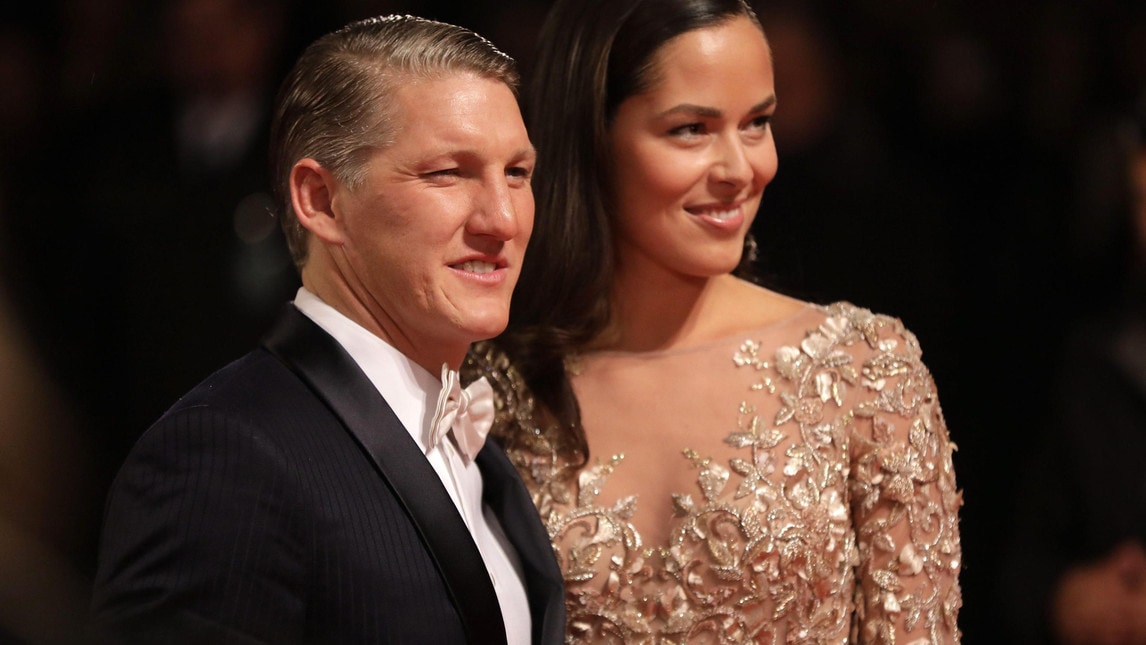 <p>La tennista compagna del calciatore tedesco Bastian Schweinsteiger ha deciso di lasciare i campi a 29 anni </p>
