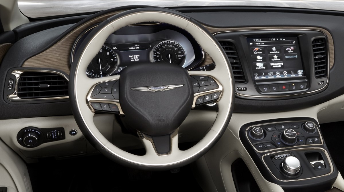 FCA al CES, ecco il nuovo infotainment UConnect