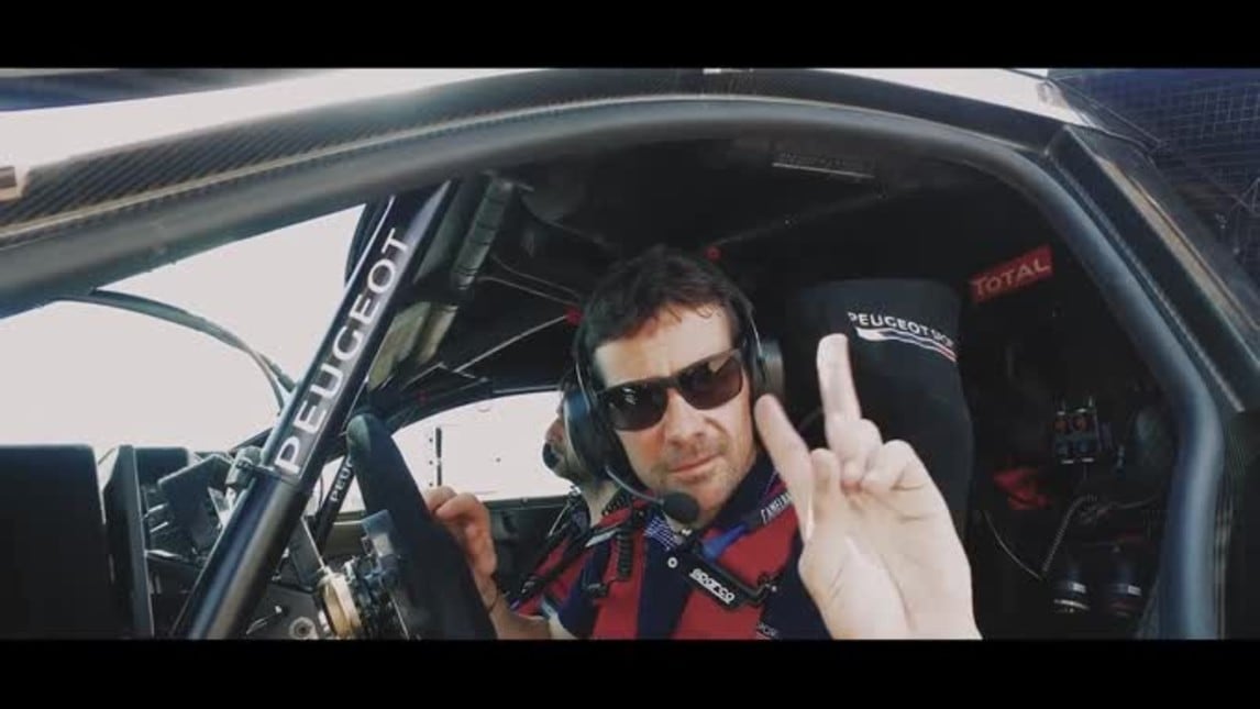 Dakar 2017, il dream team Peugeot scalda i motori