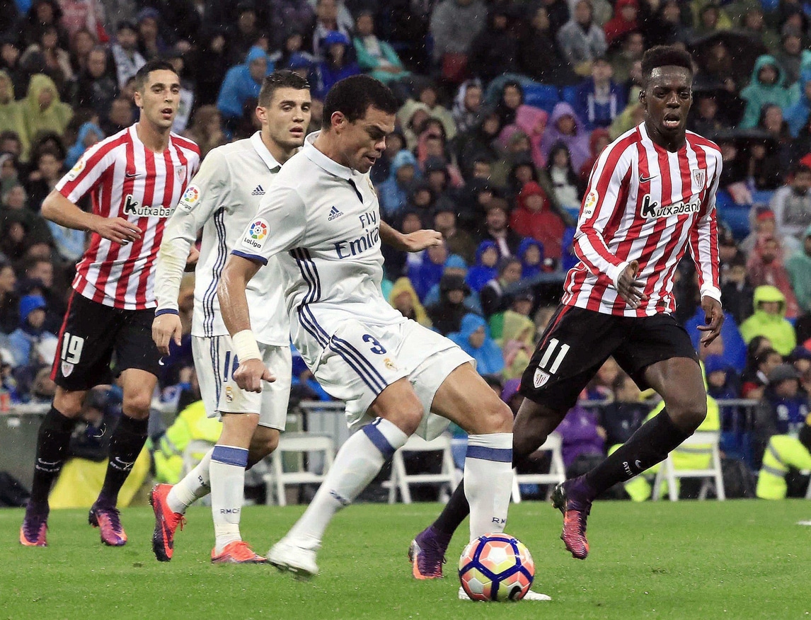Pepe tentato dal Manchester United di Mourinho