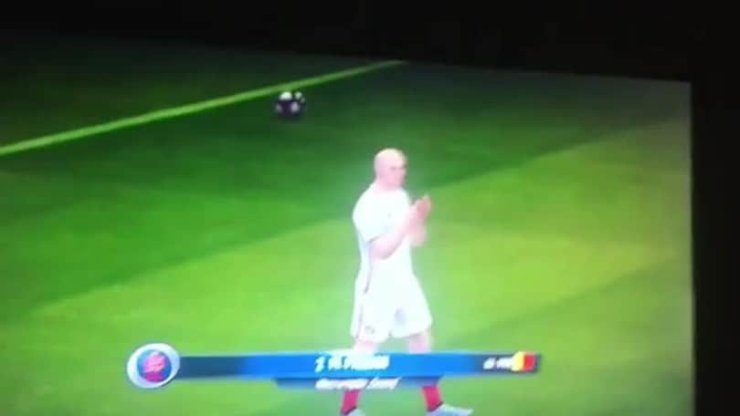 L'espulsione più assurda della storia. Su "Fifa"