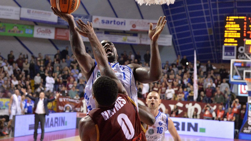 Johnson-Odom gela Venezia, Sassari passa al Taliercio