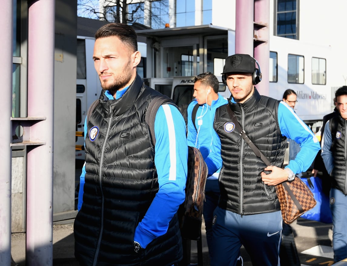 Inter in partenza per Marbella, le immagini dall'aeroporto