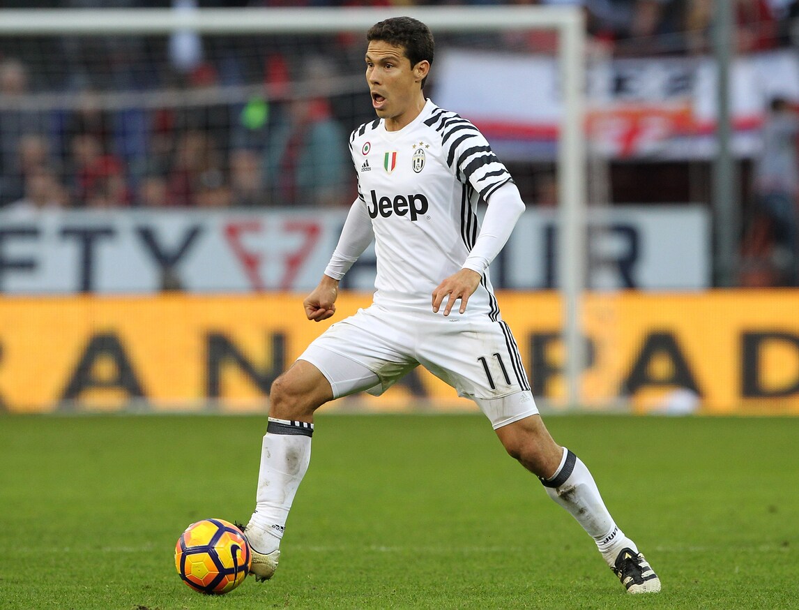 Genoa, priorità a centrocampo con Hernanes e Beghetto