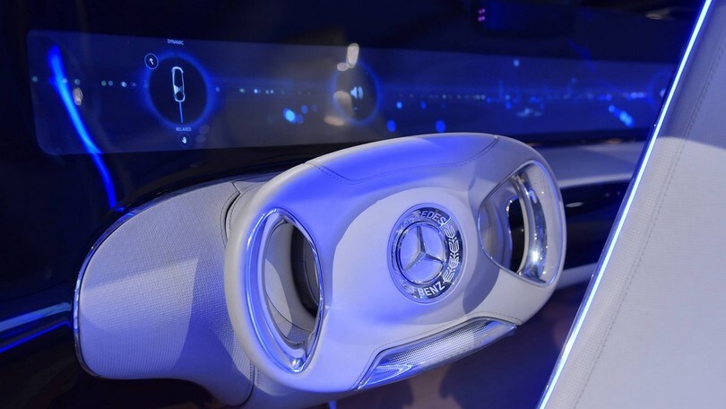 Mercedes, inizia la guida autonoma sulle strade di Stoccarda