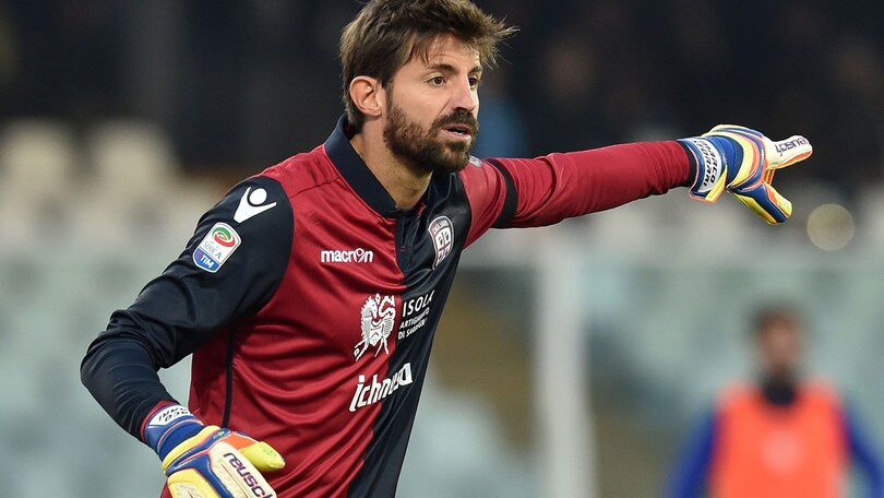 Cagliari, verso lo scambio Storari-Gabriel con il Milan