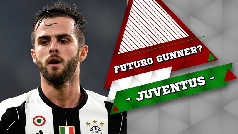 "Arsenal su Pjanic, c'è l'ok del giocatore"