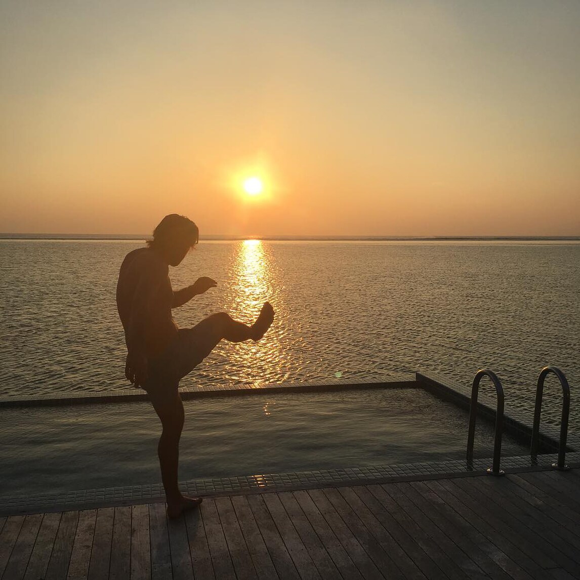Pirlo, altra magia: punizione con il sole