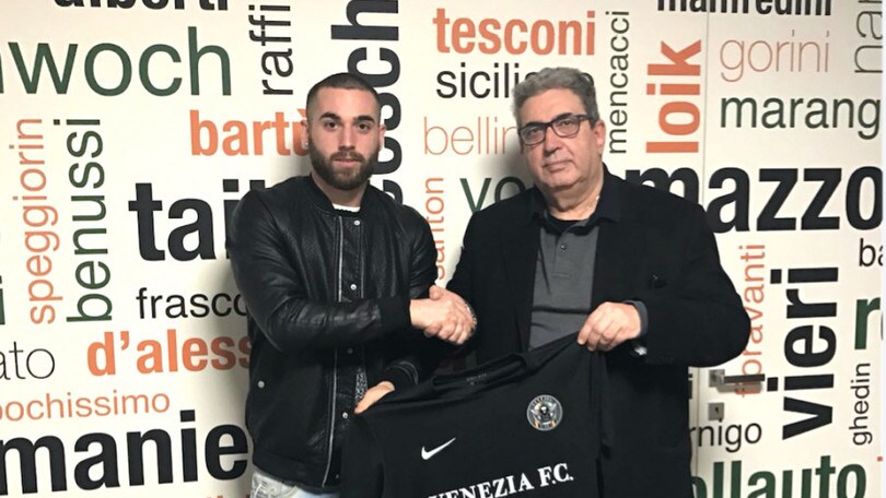 Venezia, ufficiale Zampano: contratto fino al 2019