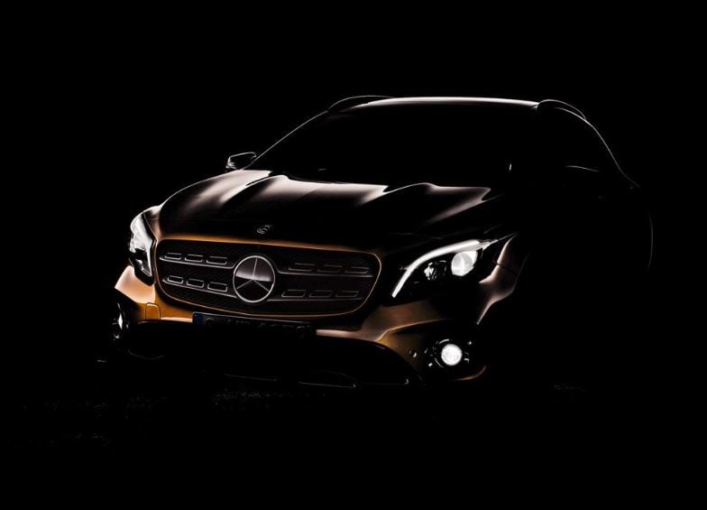 Mercedes GLA, il restyling debutta a Detroit