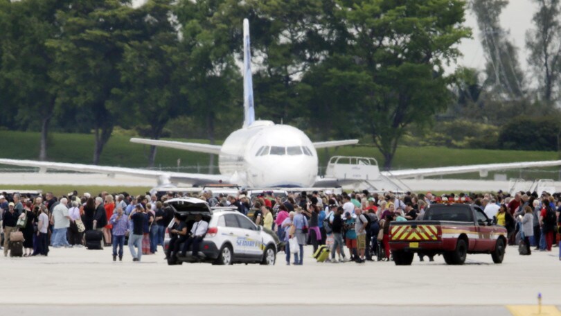 Usa, sparatoria all'aeroporto di Fort Lauderdale in Florida