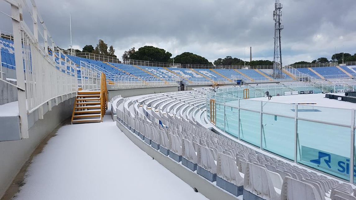 Ghiaccio sugli spalti e neve in campo: rinviata Pescara-Fiorentina