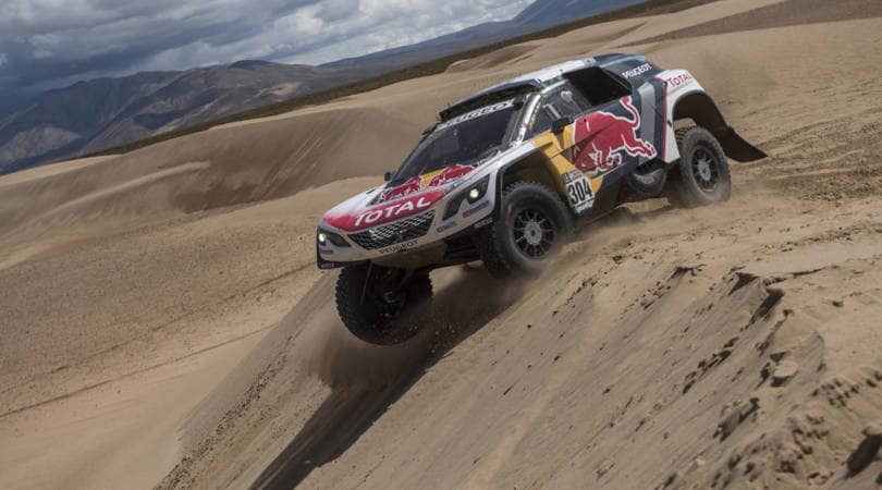 Dakar, Sainz: "Un miracolo che nessuno si sia ferito"