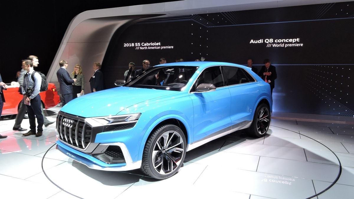 Audi Q8 Concept, griglia Led e maniglie touch per il maxi Suv