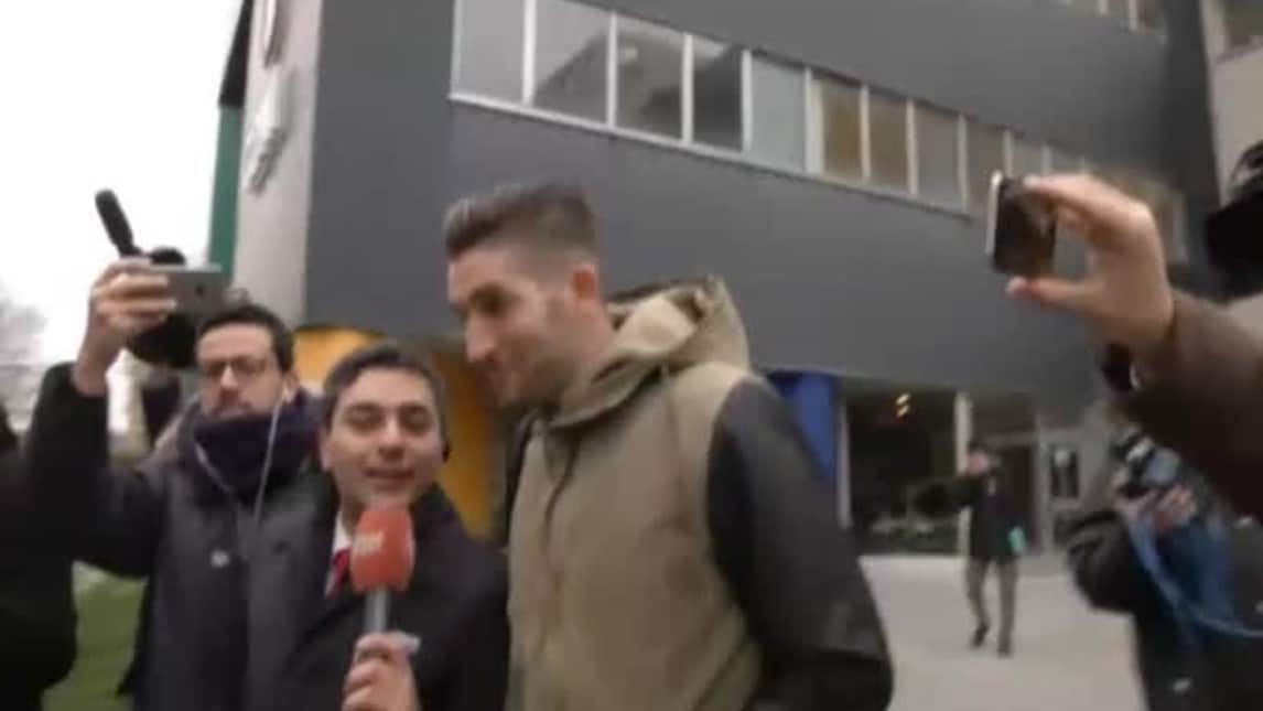 Gagliardini saluta i tifosi dell'Atalanta