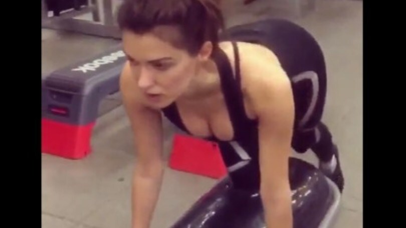 La squat perfetto di Anna-Christina