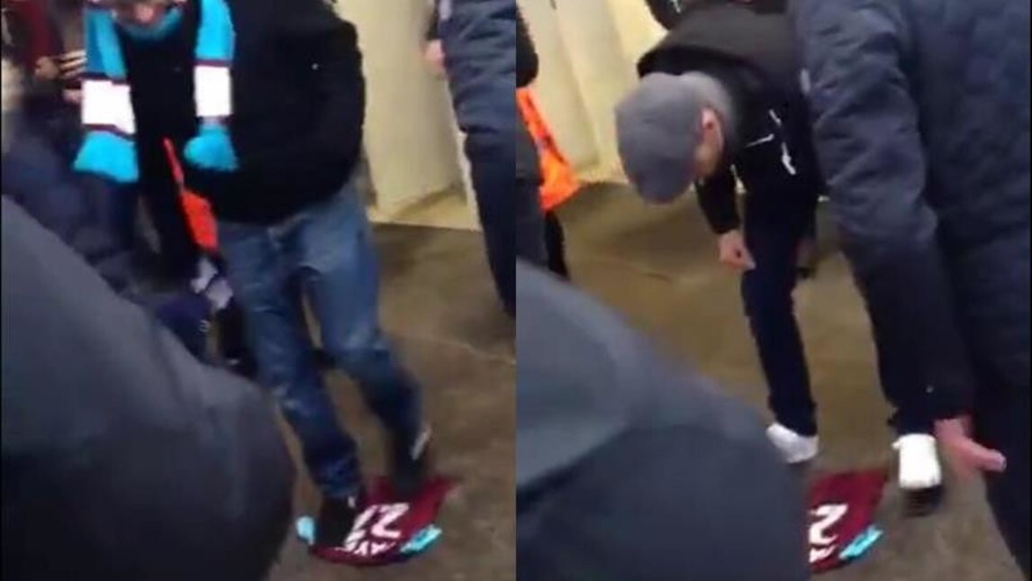 Tifosi del West Ham calpestano e sputano sulla maglia di Payet