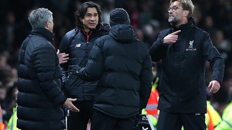 Klopp-Mourinho, scintille a bordocampo
