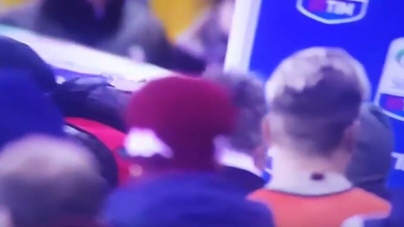 Torino, pari col Milan, Mihajlovic si sfoga sul cartellone. E uno steward si ferisce
