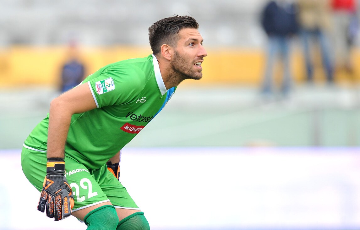Calciomercato Teramo, dalla Spal arriva il portiere Branduani
