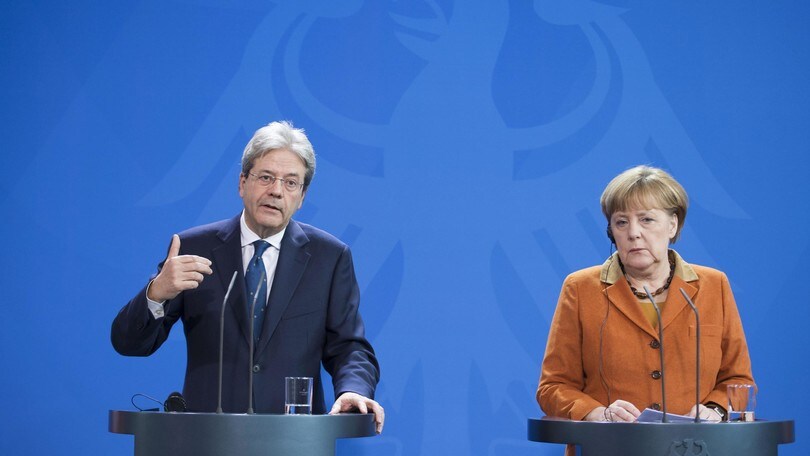 Dieselgate, Gentiloni smorza le polemiche su FCA