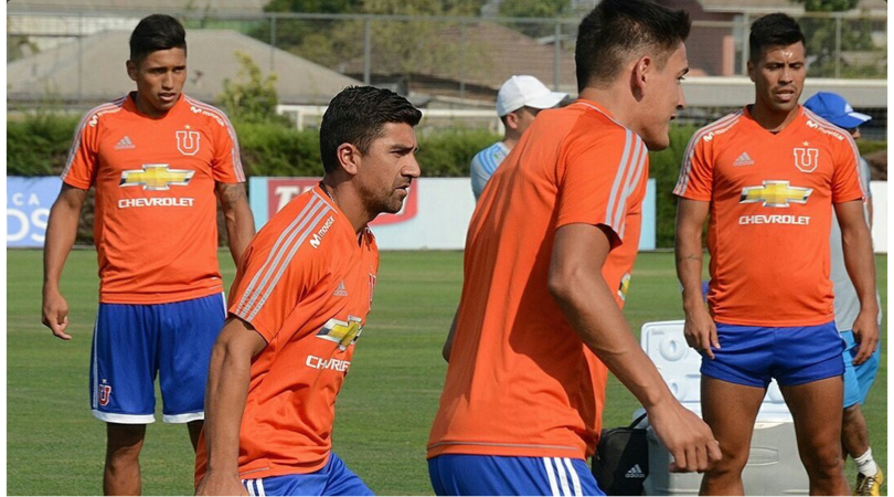 David Pizarro rimane in patria, si allena con l'Universidad de Chile