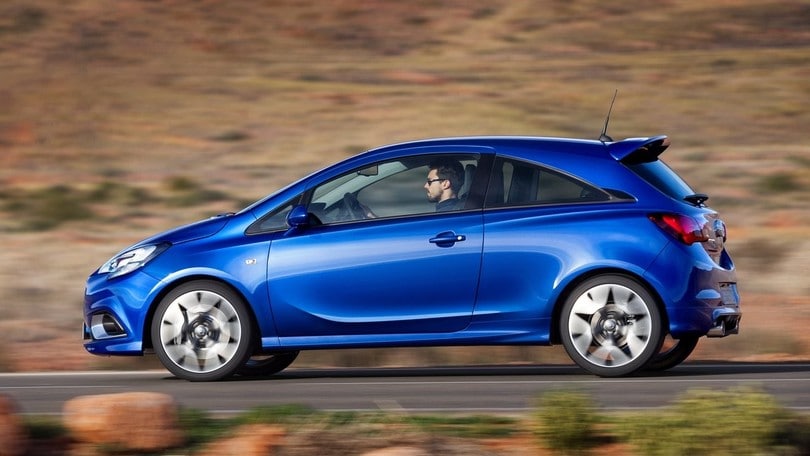 Opel Corsa OPC, foto e prezzi della piccola belva