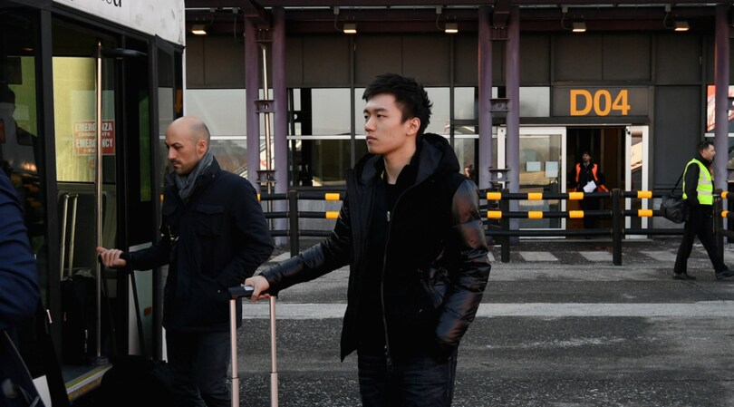 L'Inter vola a Palermo, c'è Steven Zhang ad accompagnarla